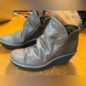 Womens fly London wedge boots size 40